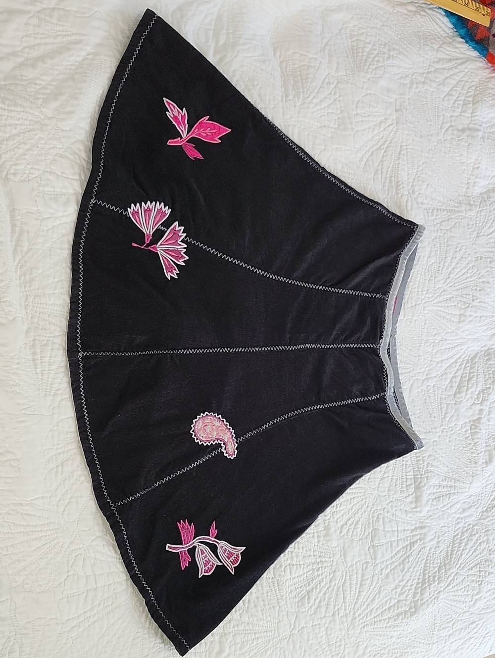 Mix Nouveau Black Pinwale Cordouroy Midi Skirt Size 14